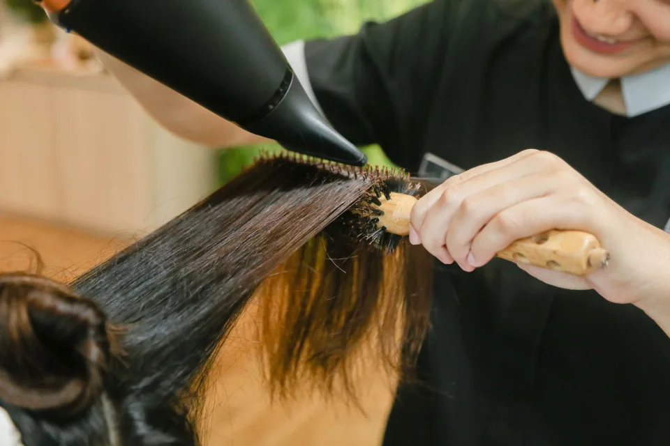 Tóc duỗi mượt